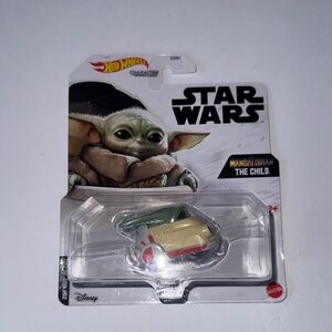 Star Wars Hot Wheels The Child Vehicle - Green and Cream